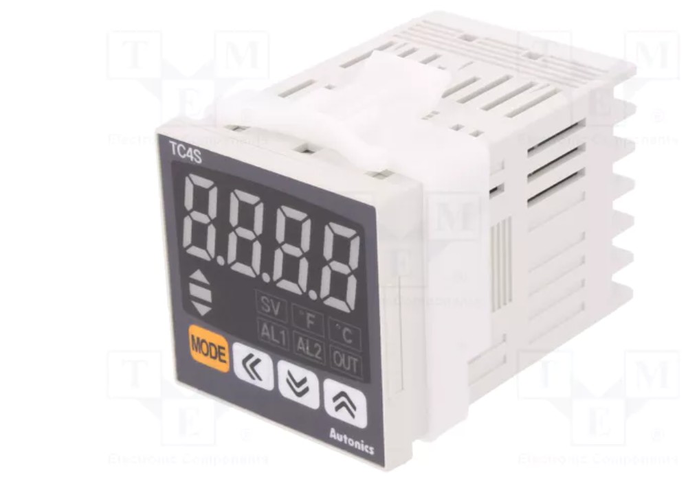 Regulátor teploty - Autonics TC4S-14R, PID, 3 výstupy (Relé, SSR, Alarm), LED displej